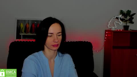 Snapshot of annakillian_kiss chatting on 02-07-25, 06:45 Anna online show from 02-07-25, 06:45