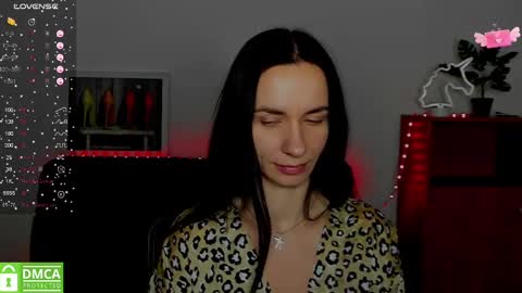 Snapshot of annakillian_kiss chatting on 02-16-25, 12:32 Anna online show from 02-16-25, 12:32