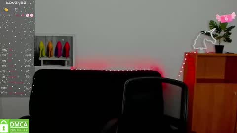 Snapshot of annakillian_kiss chatting on 03-07-25, 12:23 Anna online show from 03-07-25, 12:23