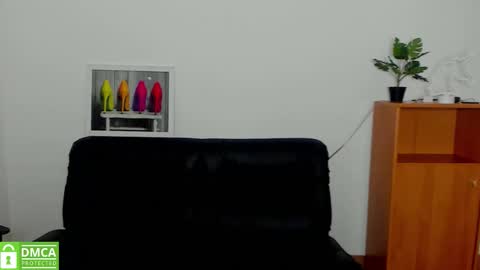 Snapshot of annakillian_kiss chatting on 09-14-25, 05:28 Anna online show from 09-14-25, 05:28