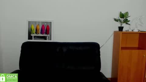 Snapshot of annakillian_kiss chatting on 09-18-25, 05:31 Anna online show from 09-18-25, 05:31