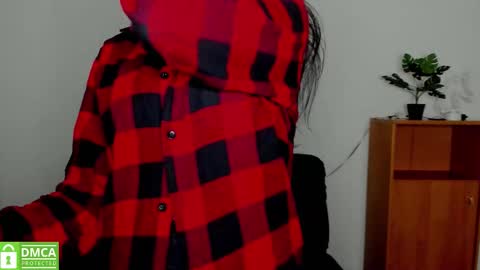 Snapshot of annakillian_kiss chatting on 10-21-25, 11:22 Anna online show from 10-21-25, 11:22