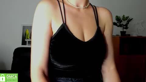 Snapshot of annakillian_kiss chatting on 11-27-25, 06:37 Anna online show from 11-27-25, 06:37
