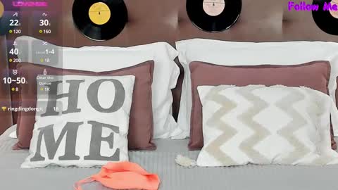 Anna online show from 03-12-25, 04:08