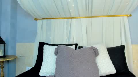 Anna Victoria online show from 01-11-25, 01:27