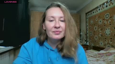 AnnaXLovers online show from 10-10-25, 12:15