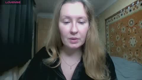 AnnaXLovers online show from 12-15-25, 03:05