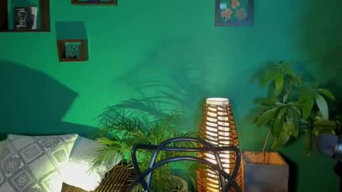 Snapshot of anne_babb chatting on 09-27-25, 03:11 ANG online show from 09-27-25, 03:11