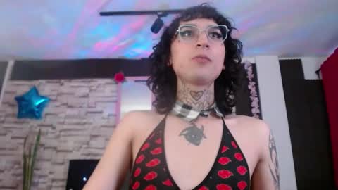 Anne online show from 09-25-25, 05:22