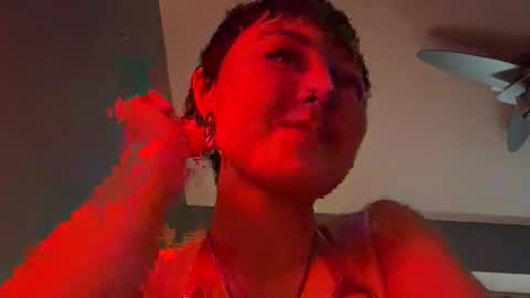 Snapshot of anne_roxanne chatting on 02-18-25, 12:26 ROXANNE online show from 02-18-25, 12:26