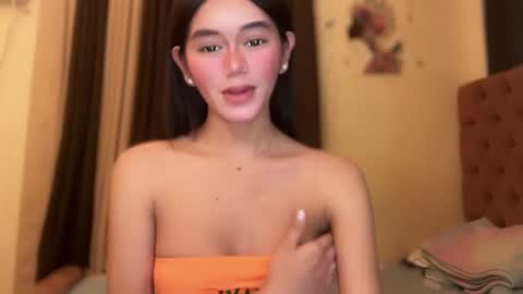 Snapshot of annedee_ chatting on 12-22-24, 05:32 Kim online show from 12-22-24, 05:32