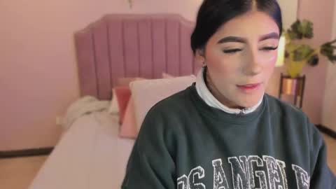 Anne  online show from 03-05-25, 12:00