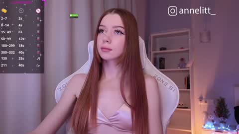 Snapshot of annelitt chatting on 12-24-24, 08:05 annelitt online show from 12-24-24, 08:05