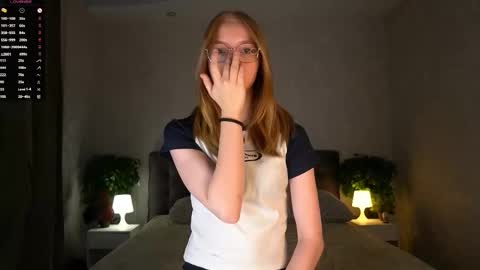 Eva online show from 11-22-25, 06:51