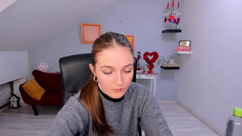 annewilsonn online show from 02-11-26, 03:50