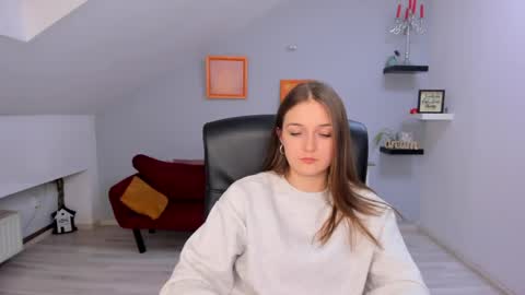 annewilsonn online show from 04-02-26, 04:26