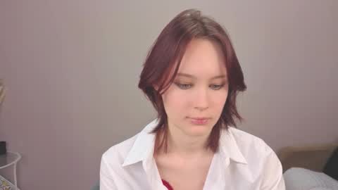 Anni online show from 11-29-25, 01:36