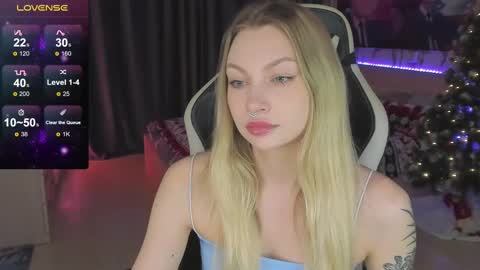 Snapshot of annie69kiss chatting on 02-24-25, 05:20 Annie online show from 02-24-25, 05:20