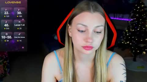 Snapshot of annie69kiss chatting on 02-06-26, 07:28 Annie online show from 02-06-26, 07:28