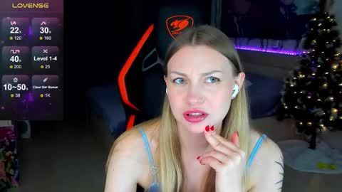 Snapshot of annie69kiss chatting on 02-11-26, 10:48 Annie online show from 02-11-26, 10:48