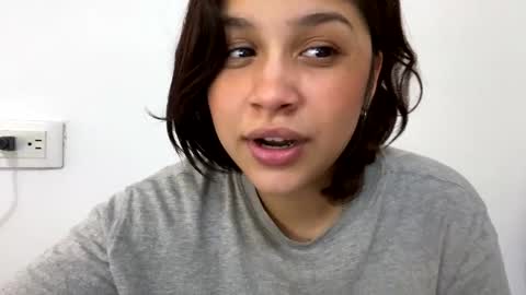 Snapshot of annie_catt_ chatting on 12-27-24, 07:46 Annie online show from 12-27-24, 07:46