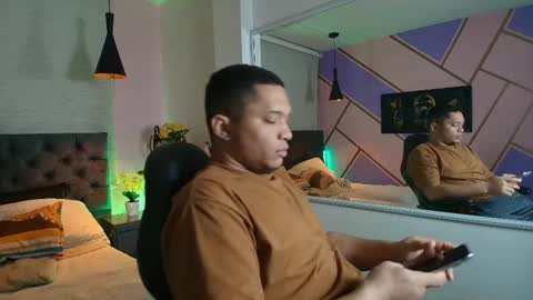 Annie lii online show from 12-01-25, 01:10