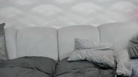 im annie   online show from 11-19-25, 01:33