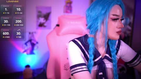 Snapshot of annie_may_may chatting on 12-14-24, 06:20 Annie May   online show from 12-14-24, 06:20