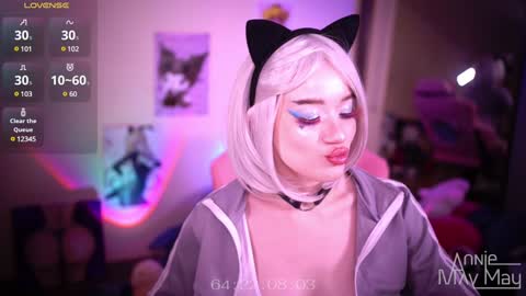 Snapshot of annie_may_may chatting on 01-06-25, 07:52 Annie May   online show from 01-06-25, 07:52