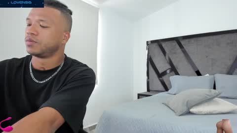 Annie and Stefan online show from 12-31-24, 06:35