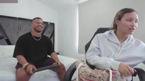 Annie and Stefan online show from 11-01-25, 03:14