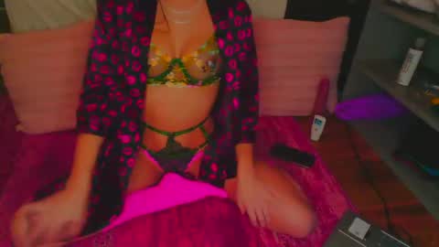 Snapshot of anniebella69 chatting on 01-13-25, 03:12 Annabelle69 online show from 01-13-25, 03:12