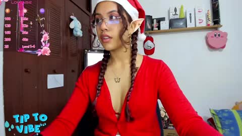 Annie cottan  online show from 12-11-24, 06:47