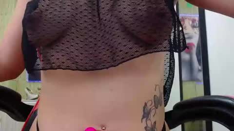 Anniee online show from 01-28-25, 02:53