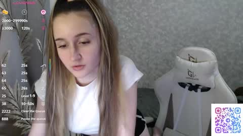 annieee_smith online show from 01-18-26, 05:39