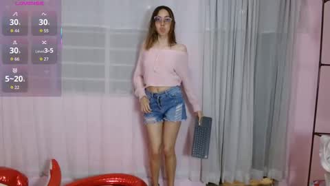 Annie Sparkle online show from 02-23-26, 10:40