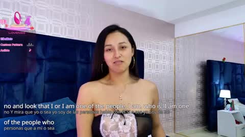 Anniieleonhart online show from 09-13-25, 01:55