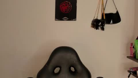 Annika online show from 02-26-26, 01:43