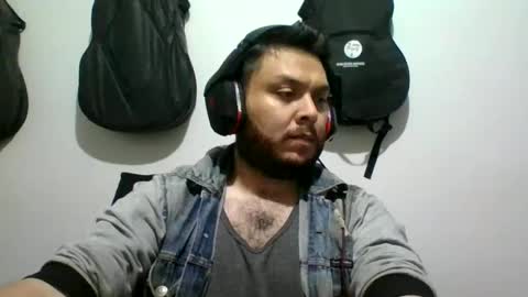 lion kennedy independent model moderator online show from 09-21-25, 01:51