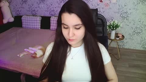 Annie online show from 12-29-24, 06:45