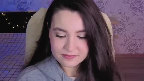 Annie online show from 02-21-26, 03:40