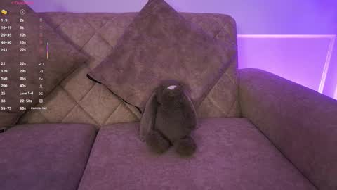 Ana online show from 02-20-26, 12:38