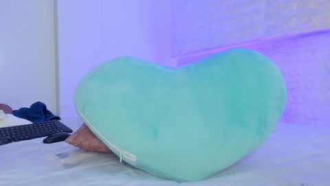 Annyluna online show from 01-13-25, 07:21