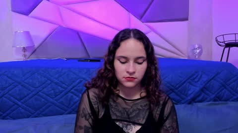 AnnyT online show from 01-22-25, 01:20