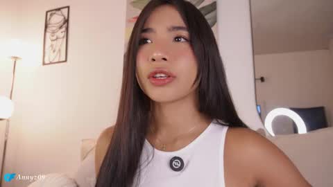 Snapshot of annyz09 chatting on 02-24-26, 12:14 Annyz online show from 02-24-26, 12:14