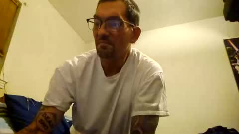 AnonaChris online show from 11-04-25, 03:49