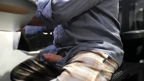 D online show from 02-19-25, 04:22