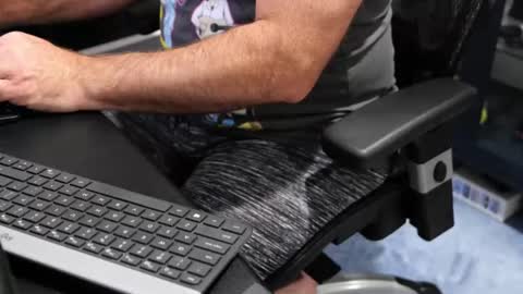 D online show from 09-12-25, 12:38