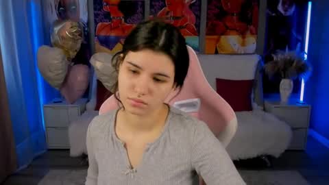 Anora online show from 03-25-26, 08:31