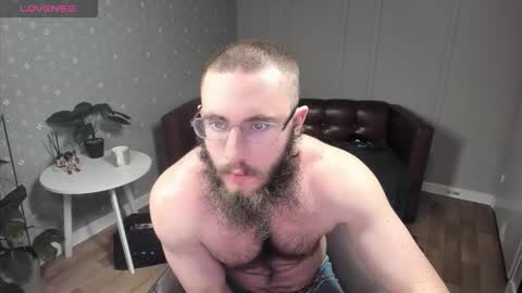 Ant online show from 12-01-25, 04:23